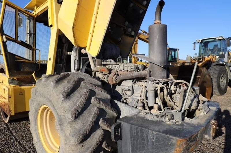 Apisonadora de asfalto Bomag BW 225 D-3: foto 17 Apisonadora de asfalto Bomag BW 225 D-3: foto 17