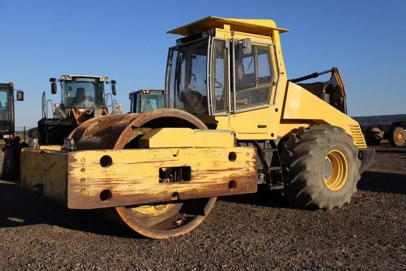 Apisonadora de asfalto Bomag BW 225 D-3: foto 7 Apisonadora de asfalto Bomag BW 225 D-3: foto 7