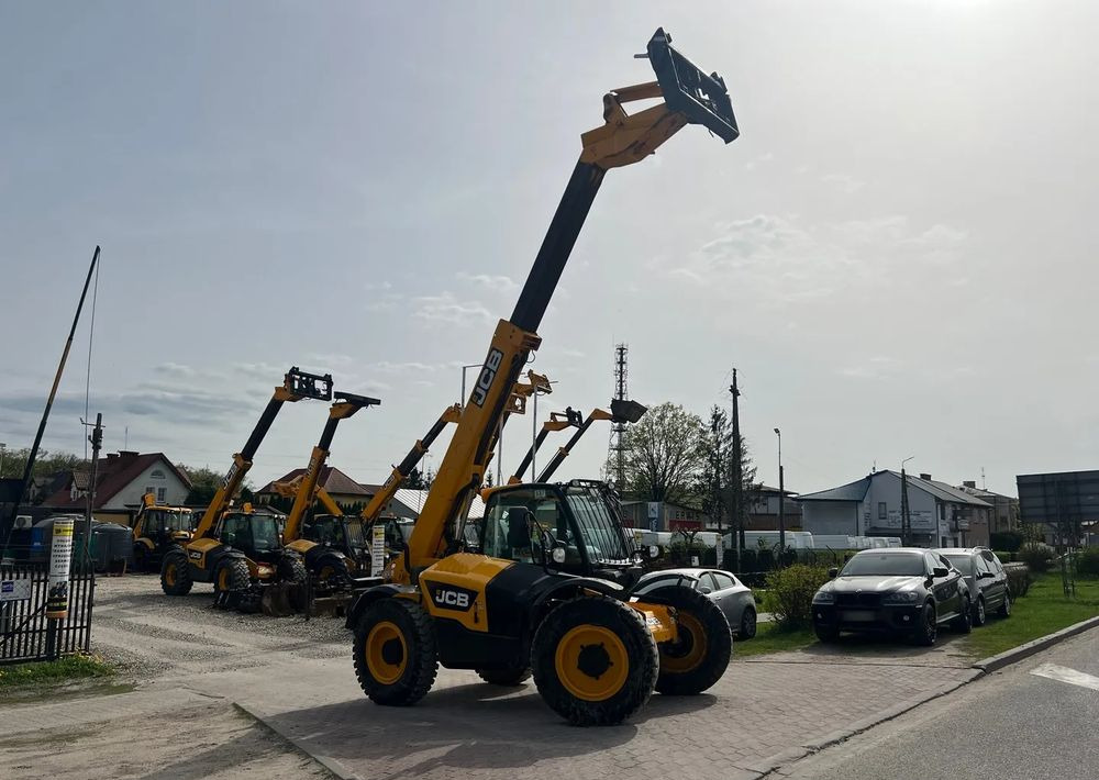 Leasing de JCB 531-70 JCB 531-70: foto 14