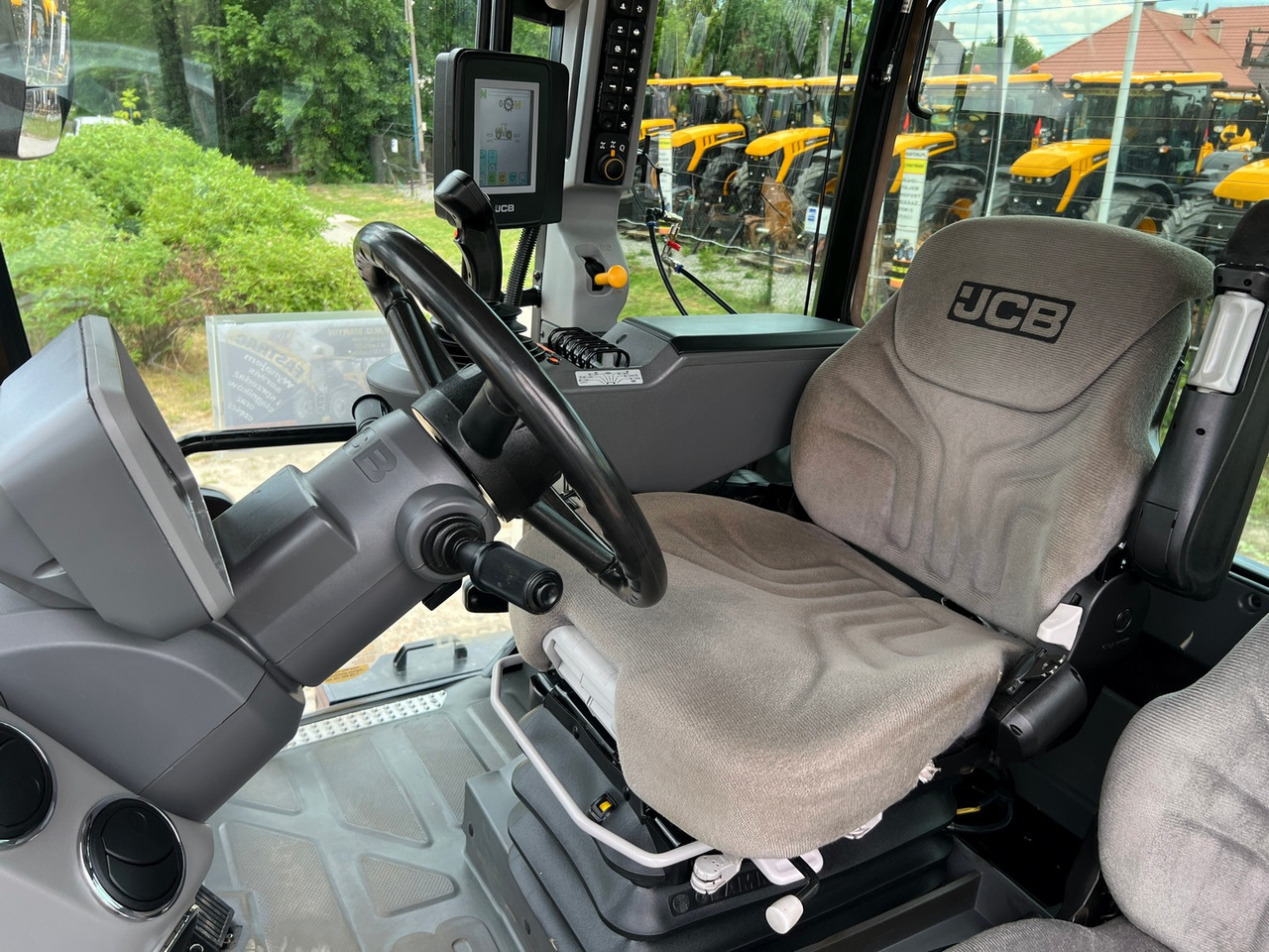 Tractor JCB Fastrac 4220: foto 13