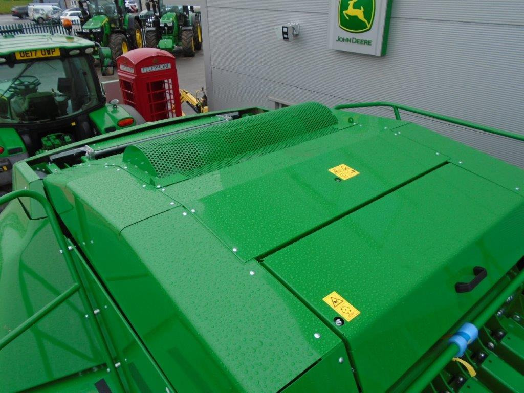 Empacadora de pacas cuadradas nuevo John Deere L634: foto 14