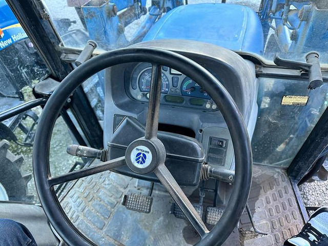 Tractor New Holland TL90A: foto 14