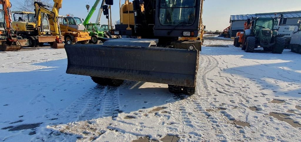 Excavadora de ruedas Volvo EW 160 E: foto 7