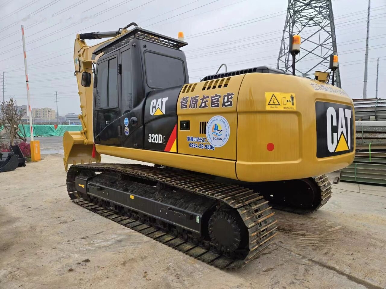 Excavadora de cadenas Caterpillar 320D2: foto 7