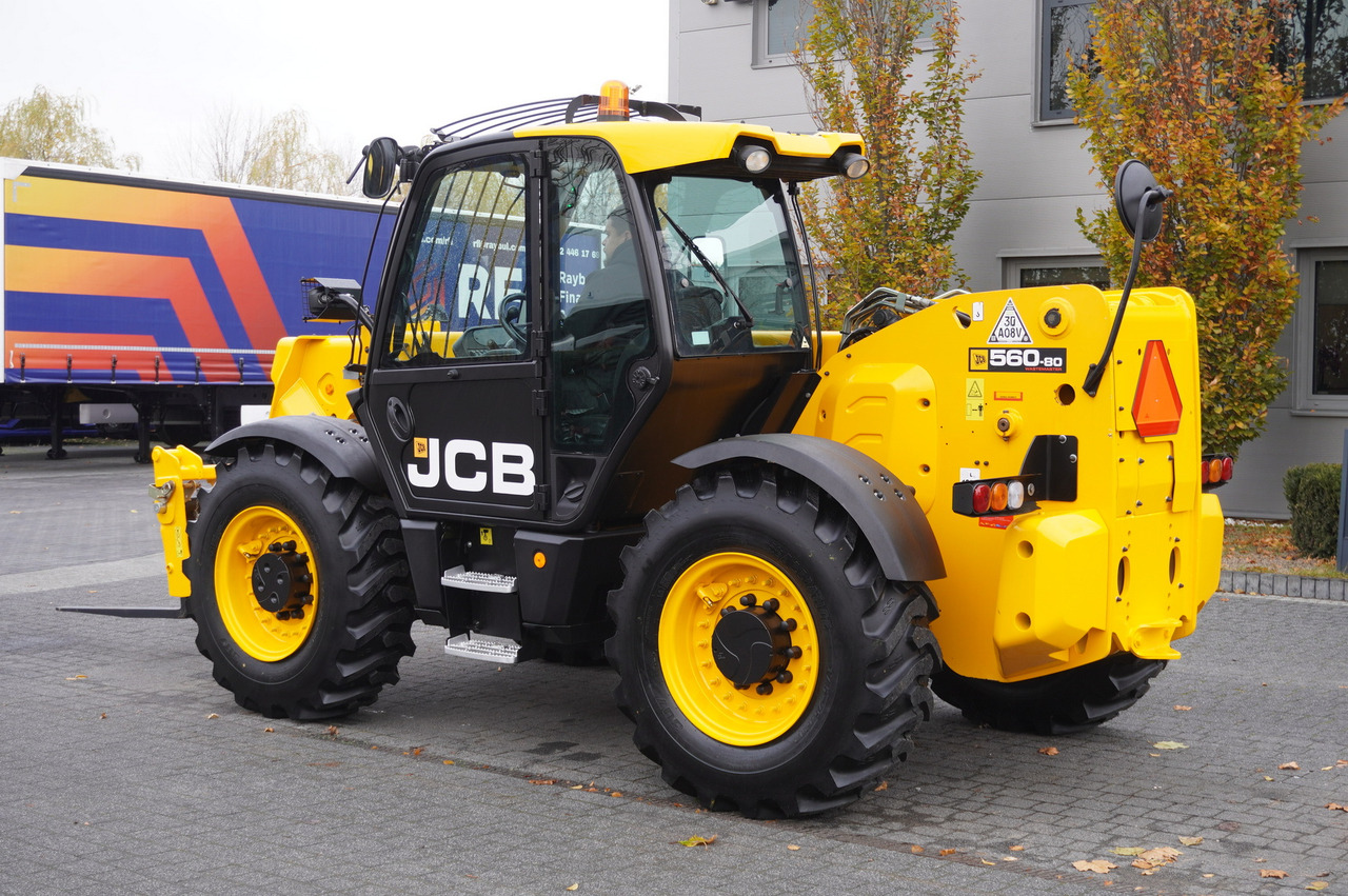 Cargadora de ruedas JCB 560-80 / 6 ton lifting capacity / power 146 HP: foto 9