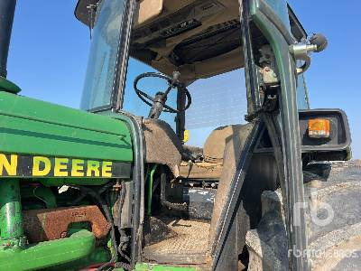 Tractor JOHN DEERE 4255 (Inoperable): foto 9