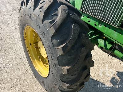 Tractor JOHN DEERE 4255 (Inoperable): foto 26