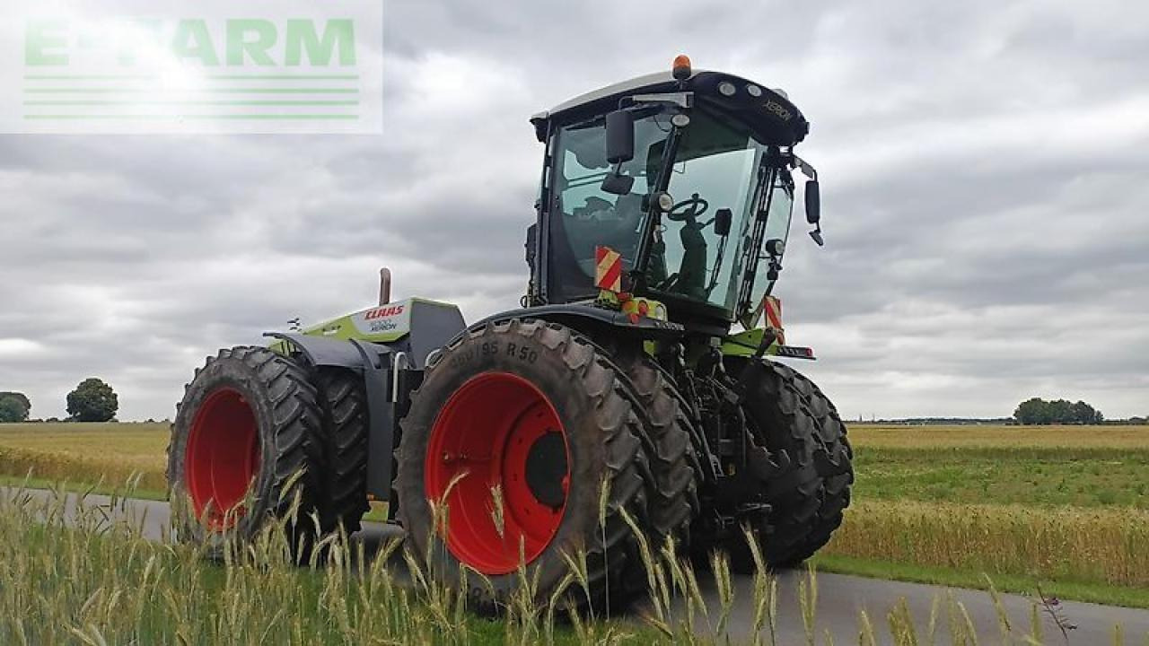 Tractor CLAAS xerion 5000 trac vc TRAC VC: foto 10