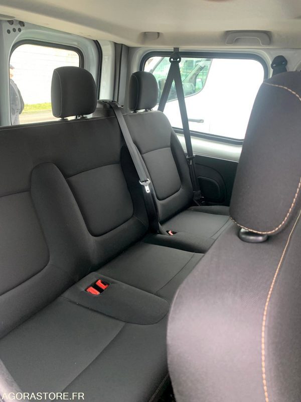 Minibús, Furgoneta de pasajeros Renault TRAFIC 9 places: foto 16