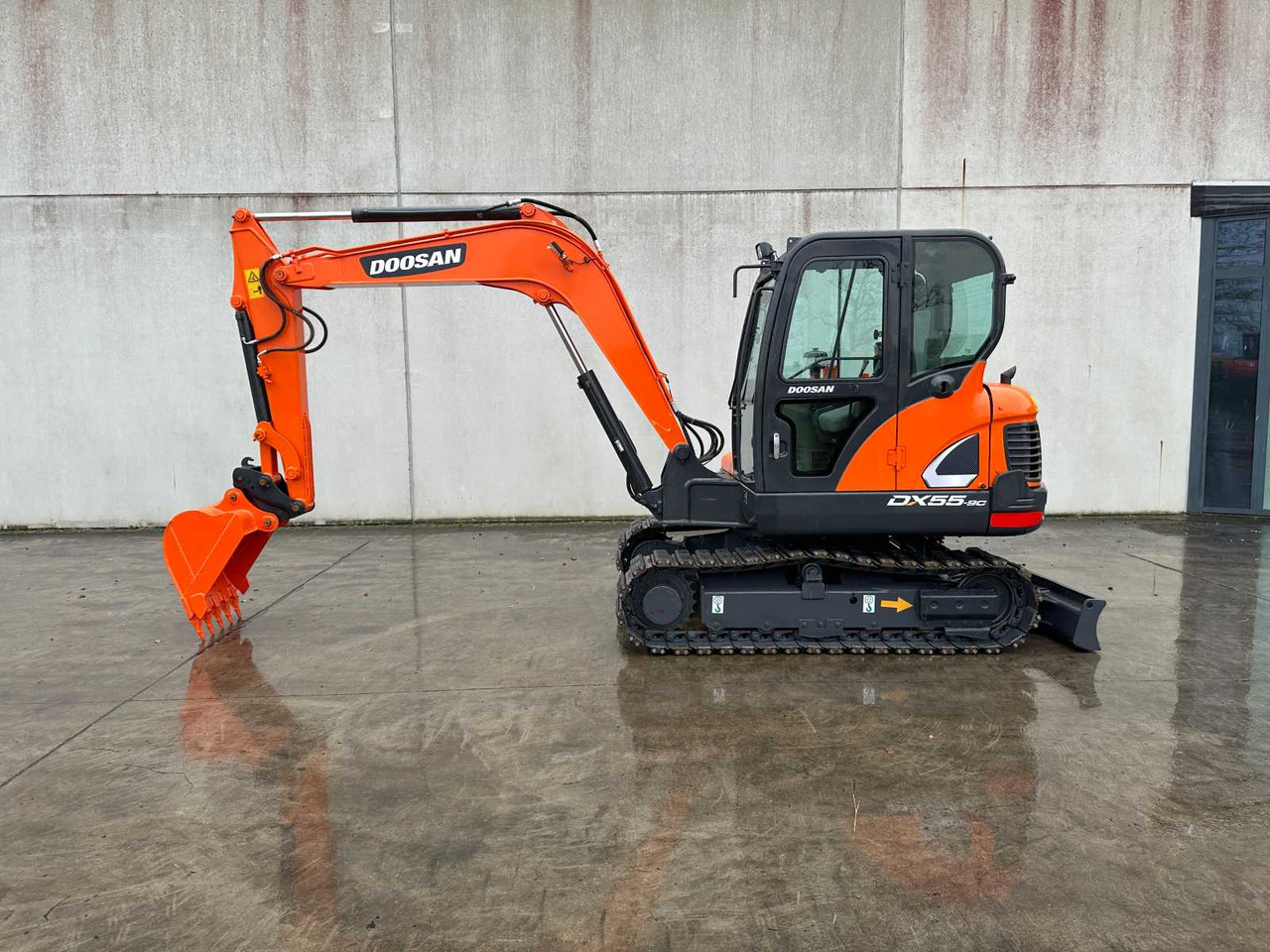 Excavadora de cadenas Doosan DX55-9C: foto 7