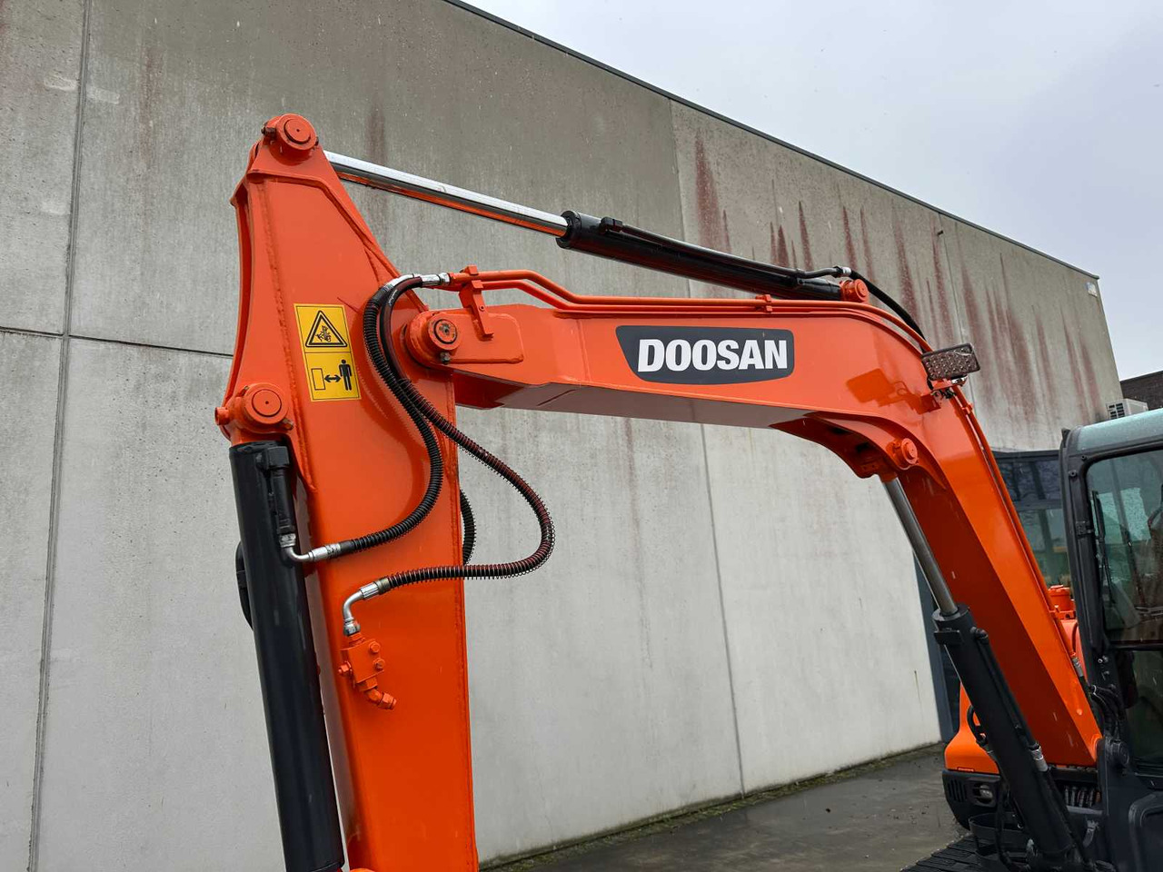 Excavadora de cadenas Doosan DX55-9C: foto 9